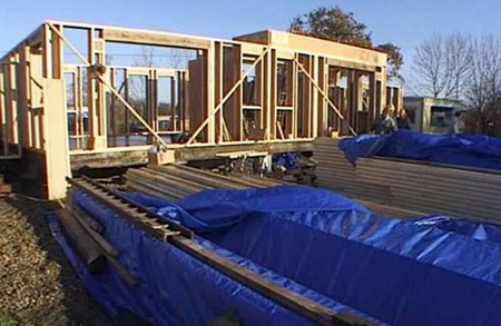 Khắc phục những hạn chế của gỗ trong xây dựng nhà ở